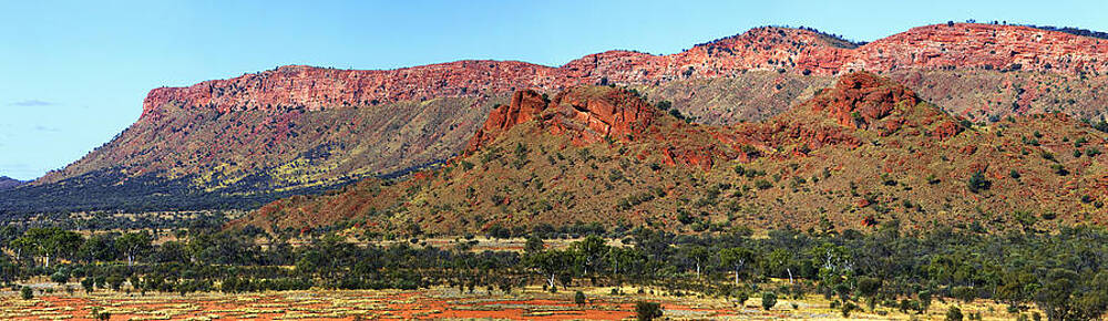 Western Macdonnell Ranges by Paul Svensen Western Macdonnell Ranges by Paul Svensen
