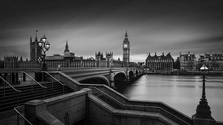 Wall Art - Photograph - Westminster Bridge by Oscar Lopez