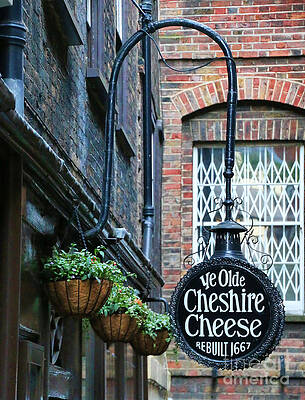Ye Olde Cheshire Cheese Pub by Jack Schultz Ye Olde Cheshire Cheese Pub by Jack Schultz