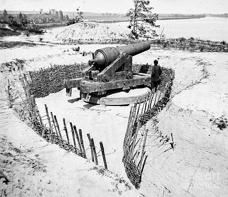 Wall Art - Photograph - Confederate Battery, 1865 #1 by Granger