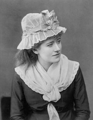 Wall Art - Photograph - Ellen Terry 1847-1928, English Actress #1 by Everett