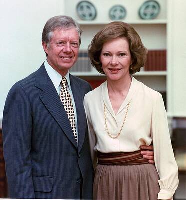 Wall Art - Photograph - President Jimmy Carter And Rosalynn #1 by Everett