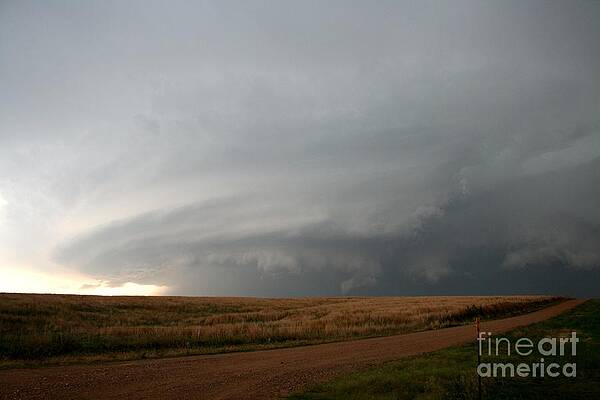 Wall Art - Photograph - Supercell Thunderstorm #1 by Science Source
