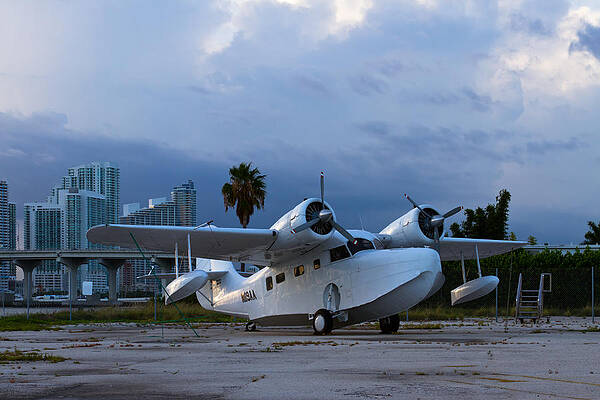 Wall Art - Photograph - 1941 Grumman Goose by Ed Gleichman