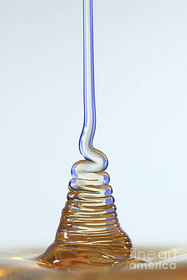 Wall Art - Photograph - Fluid Coiling Effect #2 by Ted Kinsman