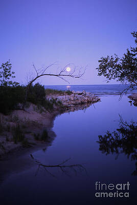 Moonrise by Timothy Johnson Moonrise by Timothy Johnson