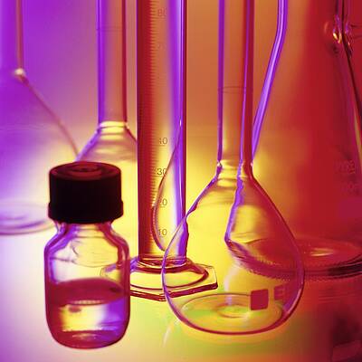 Wall Art - Photograph - Laboratory Glassware #26 by Science Photo Library