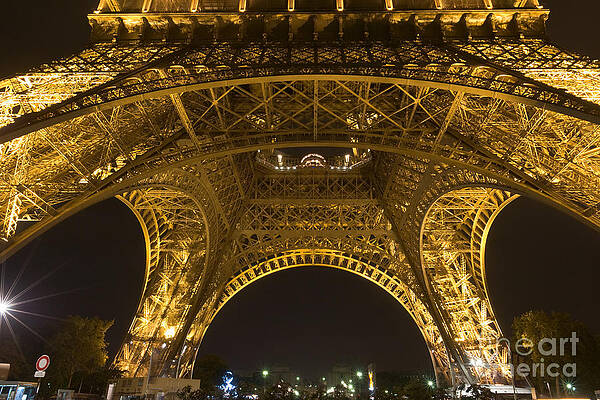 Wall Art - Photograph - Eiffel tower by night #9 by Fabrizio Ruggeri