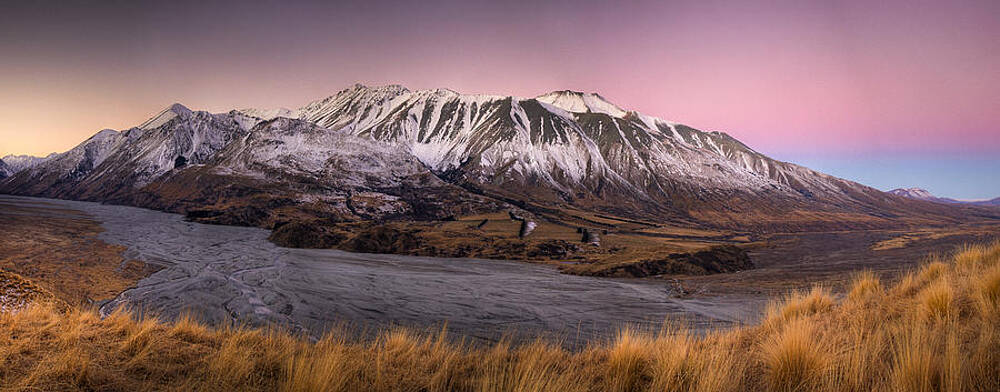 Wall Art - Photograph - Alpenglow Over The Clyde River by Colin Monteath