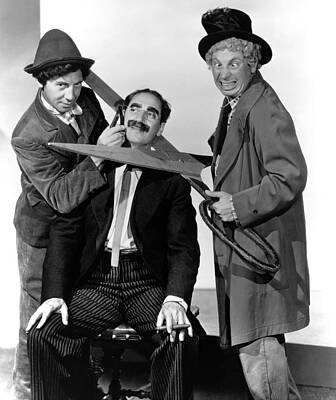 Wall Art - Photograph - At The Circus, From Left Chico Marx by Everett
