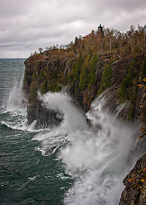 Breakers at Split Rock by David Wynia