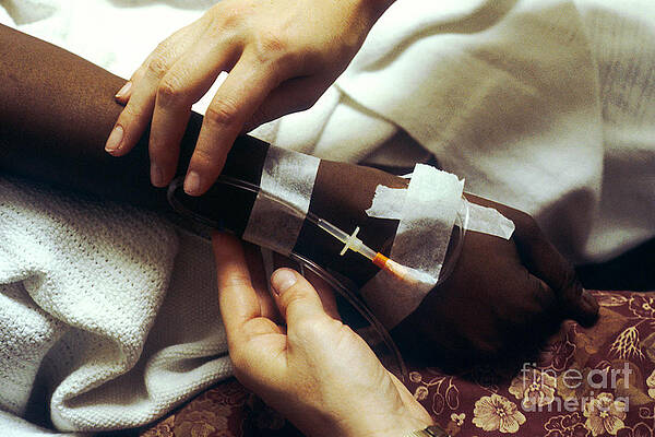 Wall Art - Photograph - Chemotherapy by Photo Researchers