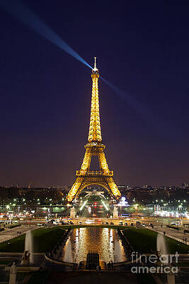 Eiffel Tower by Katka Pruskova Eiffel Tower by Katka Pruskova