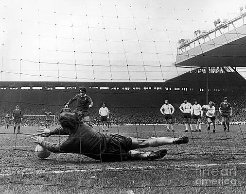 Wall Art - Photograph - England: Soccer Game, 1973 by Granger