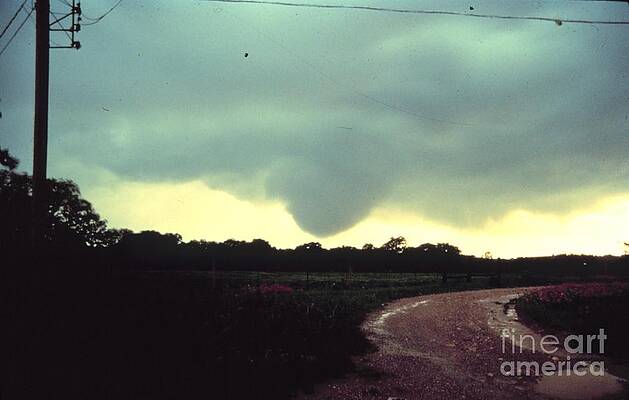 Wall Art - Photograph - Funnel Cloud by Science Source