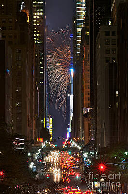 Macy's Fireworks 2011 by Tom Callan Macy's Fireworks 2011 by Tom Callan