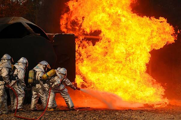 Wall Art - Photograph - Ohio Air National Guardsmen Extinguish by Everett