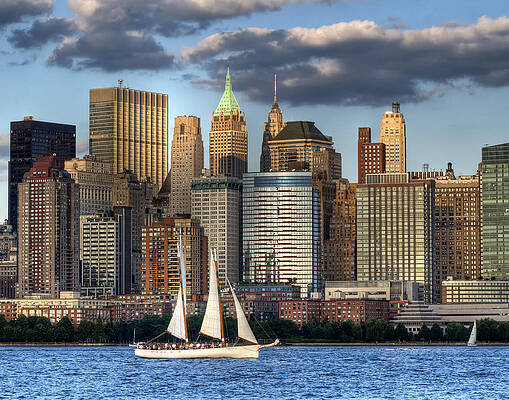 Sailing the Hudson by Roni Chastain Sailing the Hudson by Roni Chastain