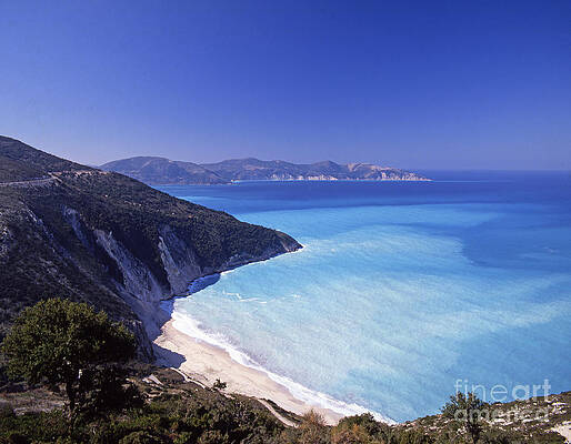 Beautiful Mediterranean Sea Coast in Greece, Costal Landscape Stock Photo -  Image of landscape, greece: 137934446