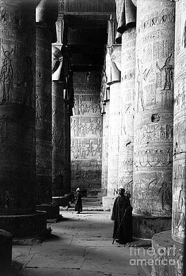 Wall Art - Photograph - Temple Of Hathor, Early 20th Century #1 by Science Source