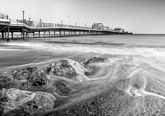 Worthing Pier by Len Brook Worthing Pier by Len Brook
