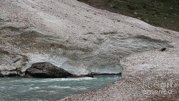 Valley of Swat Pakistan by Muhammad Nauman