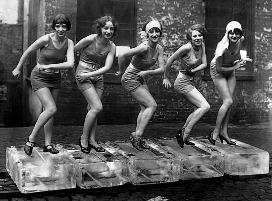flapper girl