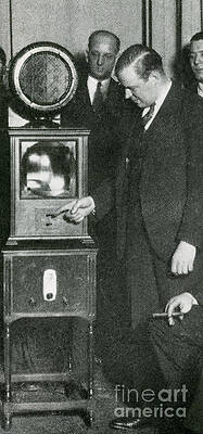 Wall Art - Photograph - Allen Dumont, American Scientist by Science Source