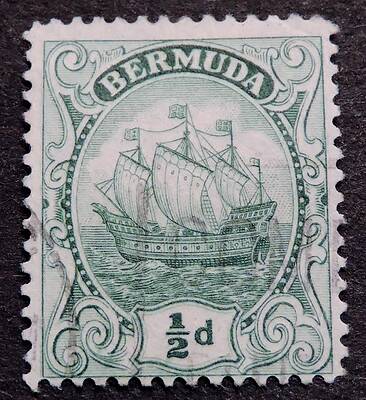 Bermuda Ships by Mark Richards