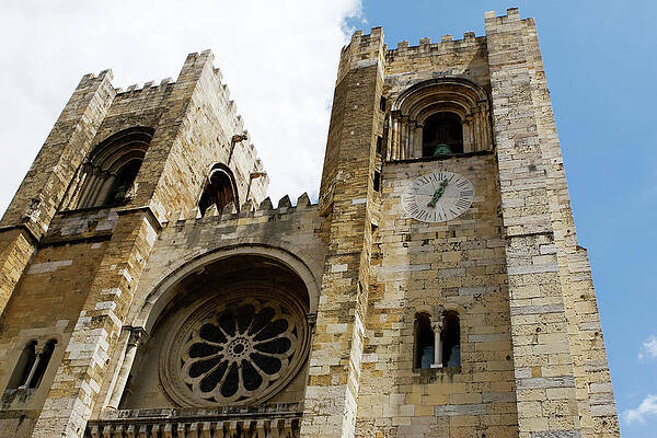 Wall Art - Photograph - Face of a Cathedral by Lorraine Devon Wilke