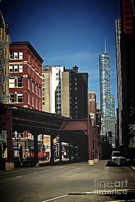 Chicago L Between the Walls by Frank J Casella Chicago L Between the Walls by Frank J Casella