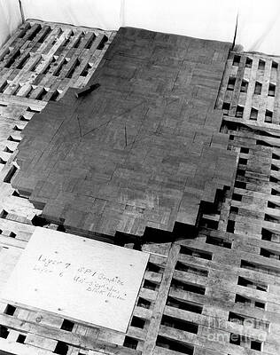Wall Art - Photograph - Chicago Pile-1 During Assembly, 1942 by Science Source