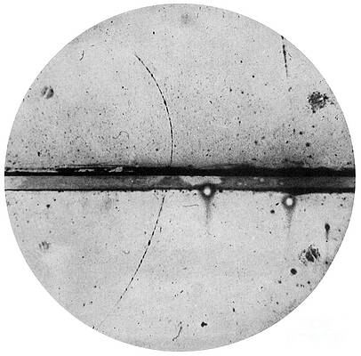 Wall Art - Photograph - Discovery Of The Positron, 1932 by Science Source