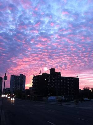 Hamilton sky by Jim Beer
