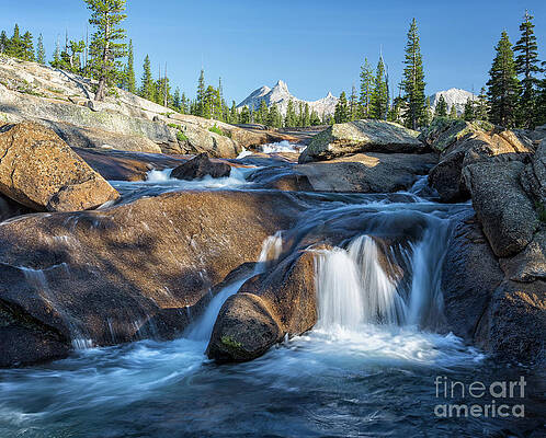 Hidden Yosemite by Alice Cahill Hidden Yosemite by Alice Cahill