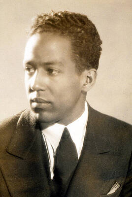 Wall Art - Photograph - Langston Hughes by Everett