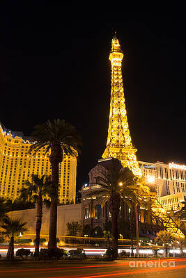Las Vegas Eiffel Tower Paris by Super Jolly