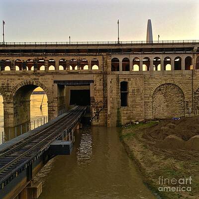 MISSISSIPPI FLOODING UNDER THE EADS BRIDGE by Debbie Fenelon MISSISSIPPI FLOODING UNDER THE EADS BRIDGE by Debbie Fenelon