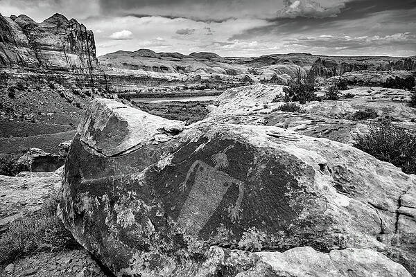 Wall Art - Photograph - Moab Maiden Petroglyph - Black and White - Utah by Gary Whitton