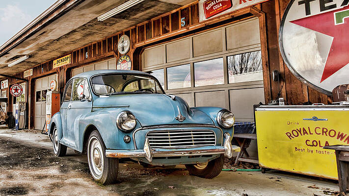 Morris Minor by Heather Applegate Morris Minor by Heather Applegate