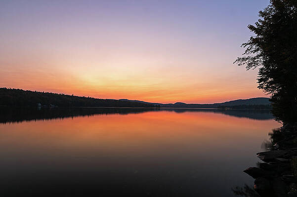 Wall Art - Photograph - New Hampshire Back Lake Sunset by Juergen Roth