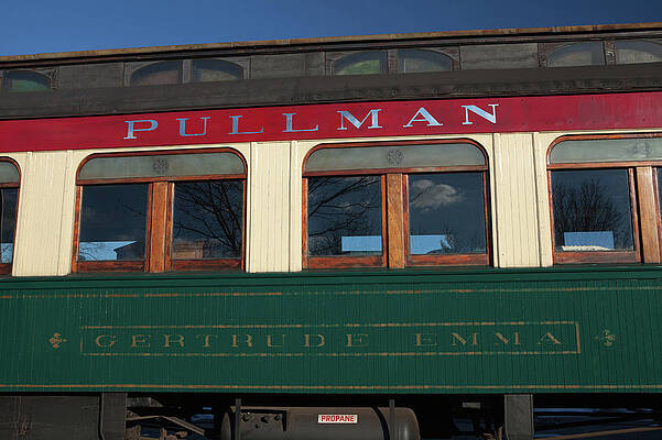 Pullman Passenger Train Car by Art Phaneuf Pullman Passenger Train Car by Art Phaneuf