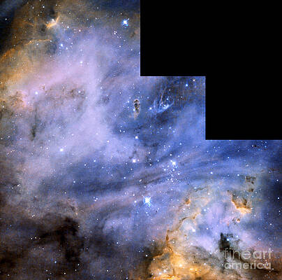 Wall Art - Photograph - Star-forming Region N 180b, Lmc by Science Source