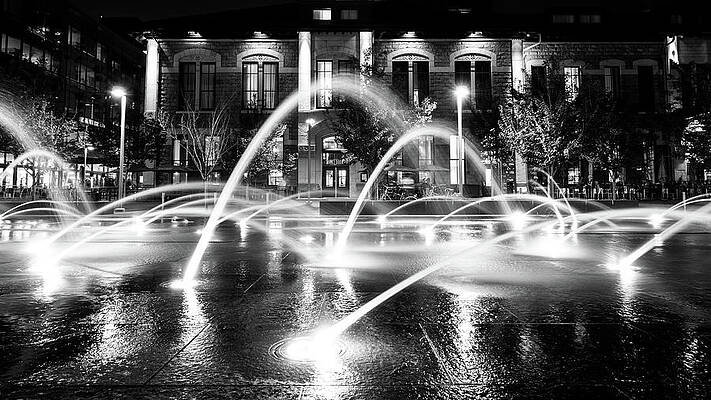 Union Station fountains by Stephen Holst Union Station fountains by Stephen Holst