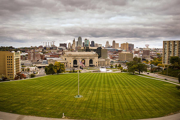 Wall Art - Photograph - Union Station from War Memorial by Jeff Phillippi