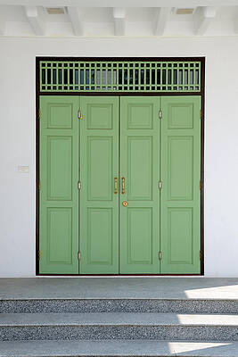 Vintage green door by Jirawas Teekayu