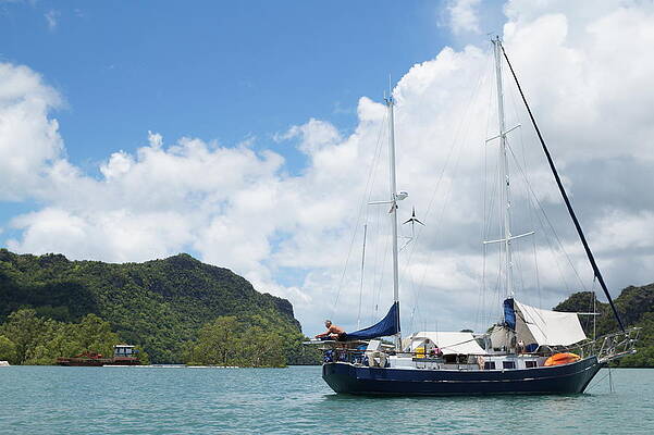 yatch by Faashie Sha yatch by Faashie Sha