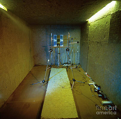Wall Art - Photograph - Silence Machine #1 by Science Photo Library