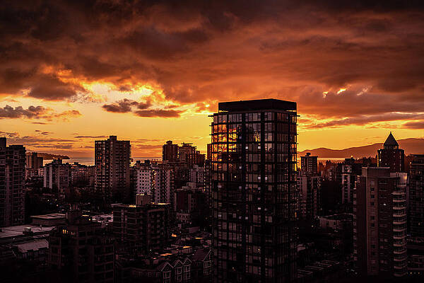 Sunset over the Pacific by Ross G Strachan Sunset over the Pacific by Ross G Strachan