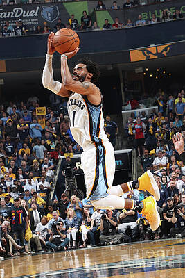 Wall Art - Photograph - San Antonio Spurs V Memphis Grizzlies - #27 by Joe Murphy